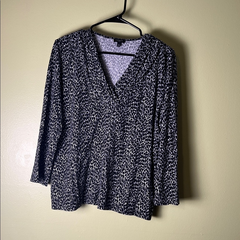 Talbots Black and White Patterned Top